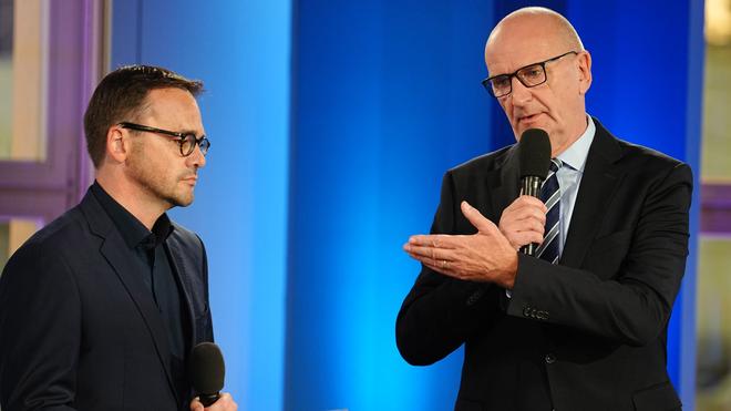 Nach Aus für SPD/BSW: Brandenburgs Ministerpräsident Dietmar Woidke (SPD) und CDU-Landeschef Jan Redmann wollen eine mögliche Koalition aus SPD und CDU ausloten. (Archivbild)