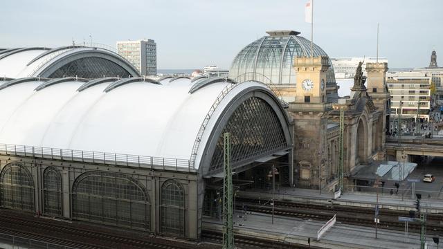 Bahn: Dresdner Hauptbahnhof wieder für Zugverkehr geöffnet