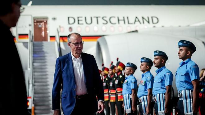 Kanzler bei Modi: Dass Modi den Kanzler in seiner Heimatregion empfängt, wird als Zeichen besonderer Wertschätzung gesehen.