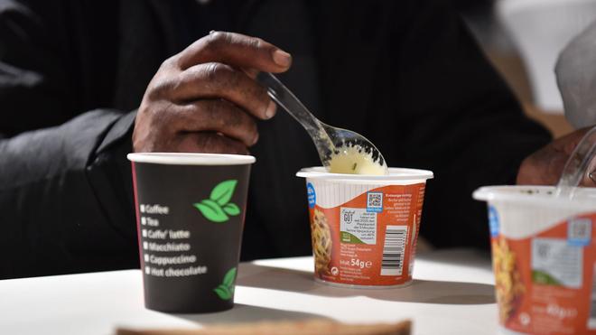 Obdachlosenhilfe: In den kalten Nächten sind Obdachlose mitunter auf besondere Hilfe angewiesen. (Symbolbild)