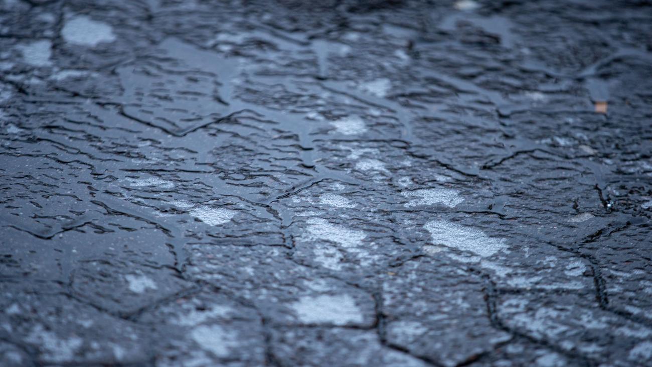 Winterwetter: Straßenglätte und Schulausfall im Saarland - zwei Unfälle