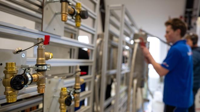 Lehrstellenmangel in Berlin: In Berlin wird nach Einschätzung der Arbeits- und Sozialverwaltung nicht genug ausgebildet. (Archivfoto)