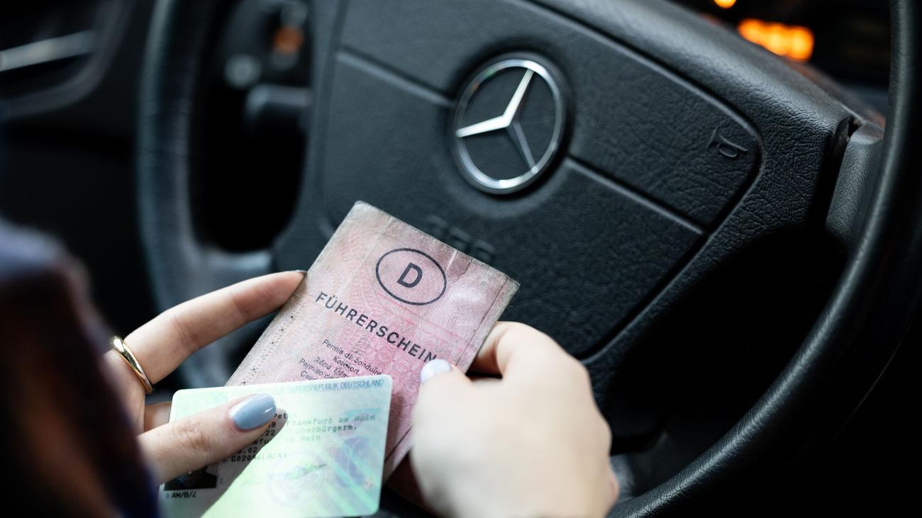 Verkehr: Wer jetzt mit dem Führerschein-Umtausch dran ist