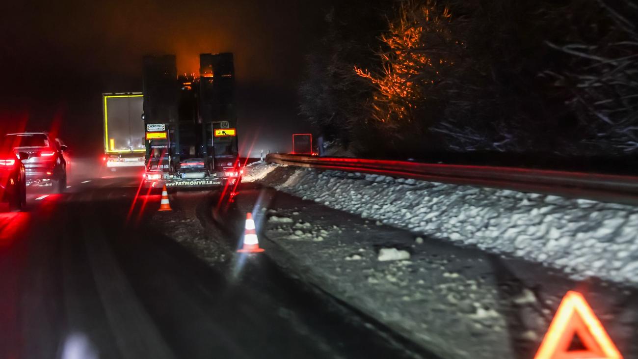 Unwetter: Wetterdienst hebt Glatteis-Warnung für NRW teilweise auf