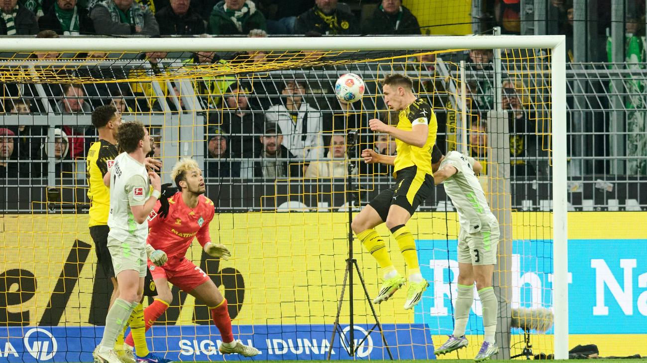 Fußball-Bundesliga: Auch Guirassy trifft: BVB besiegt Werder Bremen