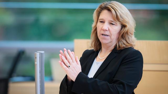 Digitalisierung der Justiz: Schleswig-Holstein testet virtuelle Gerichtsverhandlungen