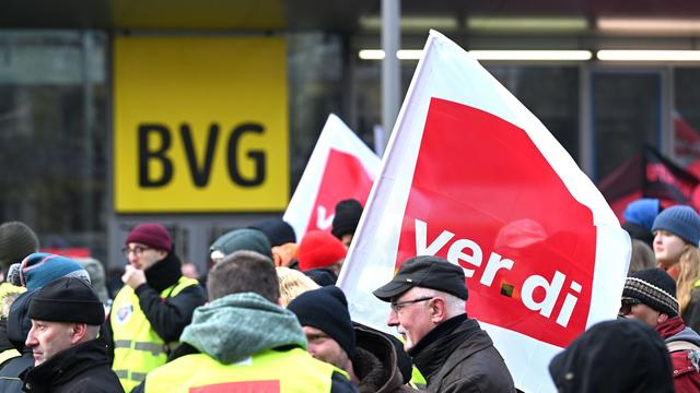 Berliner Nahverkehr: Tarifverhandlungen bei der BVG beginnen