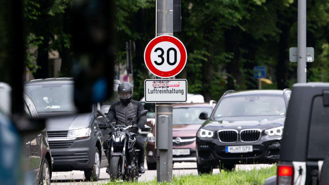 Verkehr: Tempo-30-Schilder auf Münchens Mittleren Ring verschwinden