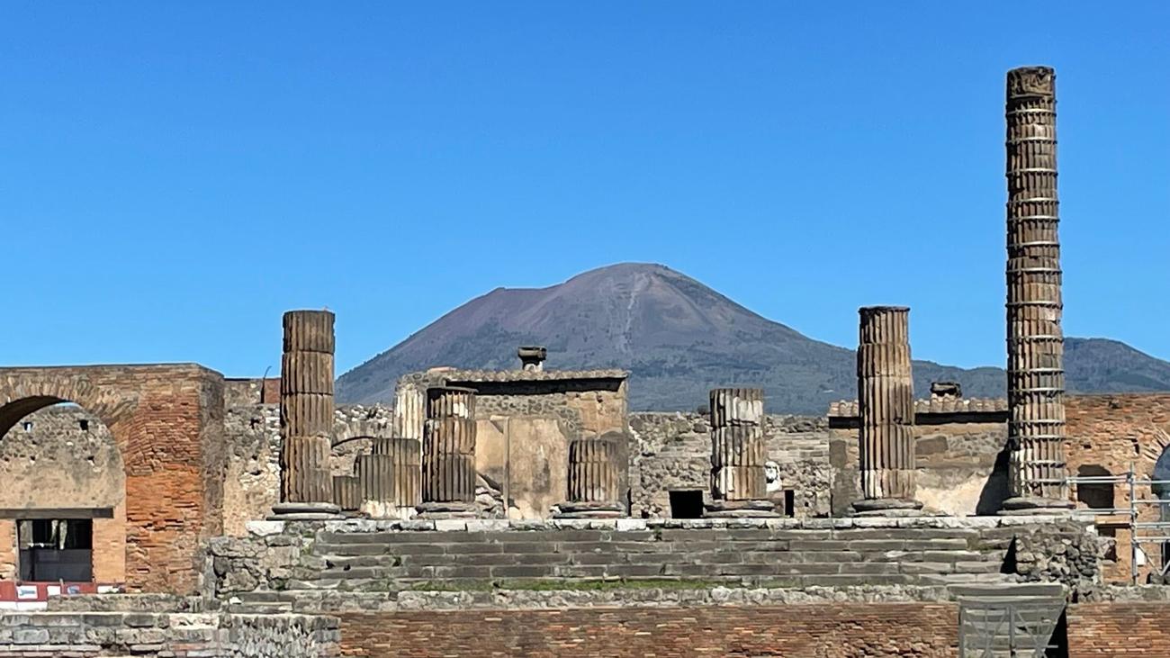 Hygienisch fragwürdig: Wellness in Pompeji: Baden in Schmuddelwasser