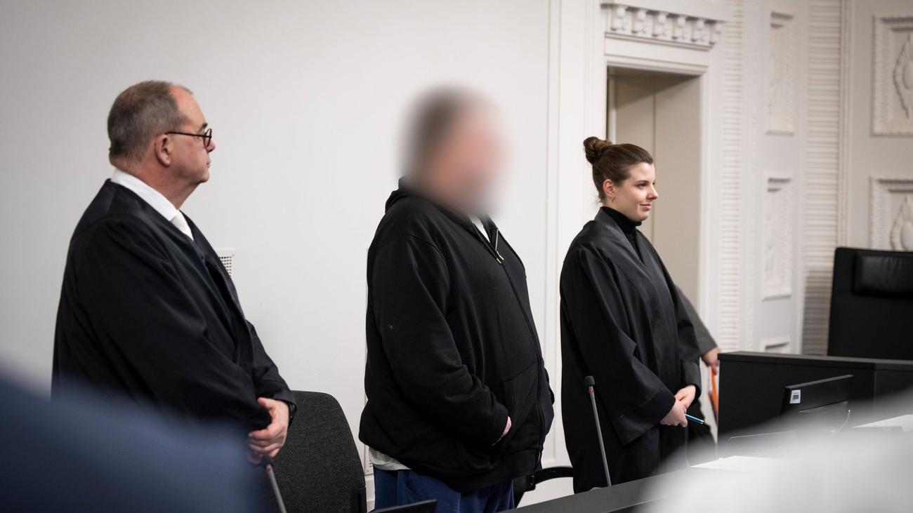 Prozessauftakt: Geldautomat gesprengt: Mann klagt vor Gericht über Schmerzen