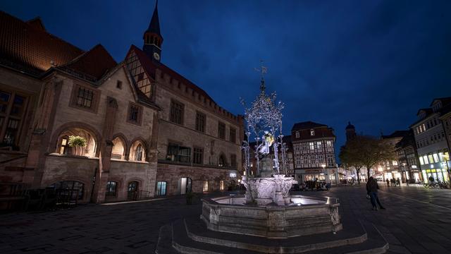 Auszeichnung: Göttinger Elch geht an Karikaturisten-Duo Rattelschneck