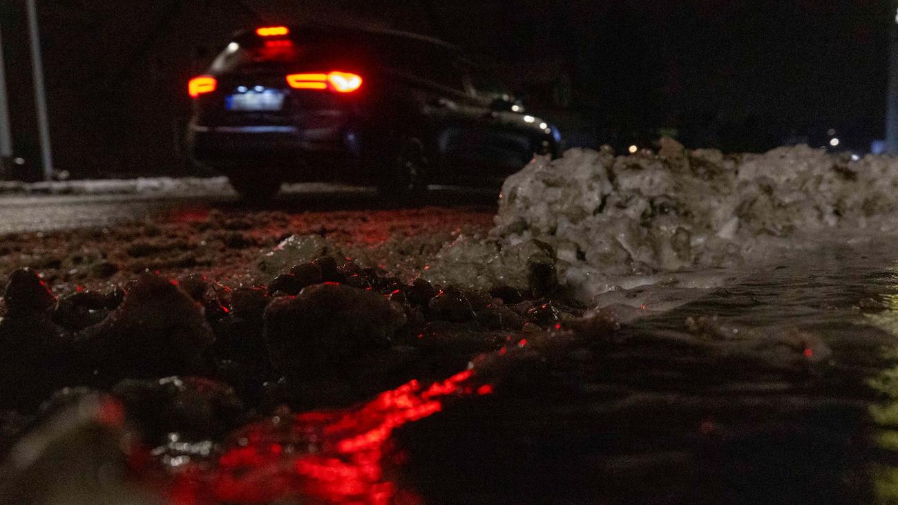 Wetter: Teilweise noch Glättegefahr in Sachsen