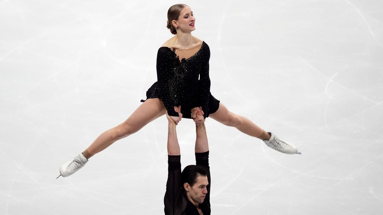 Wintersport: "Wacklige Beine": Hase/Volodin nach EM-Kurzprogramm Zweiter