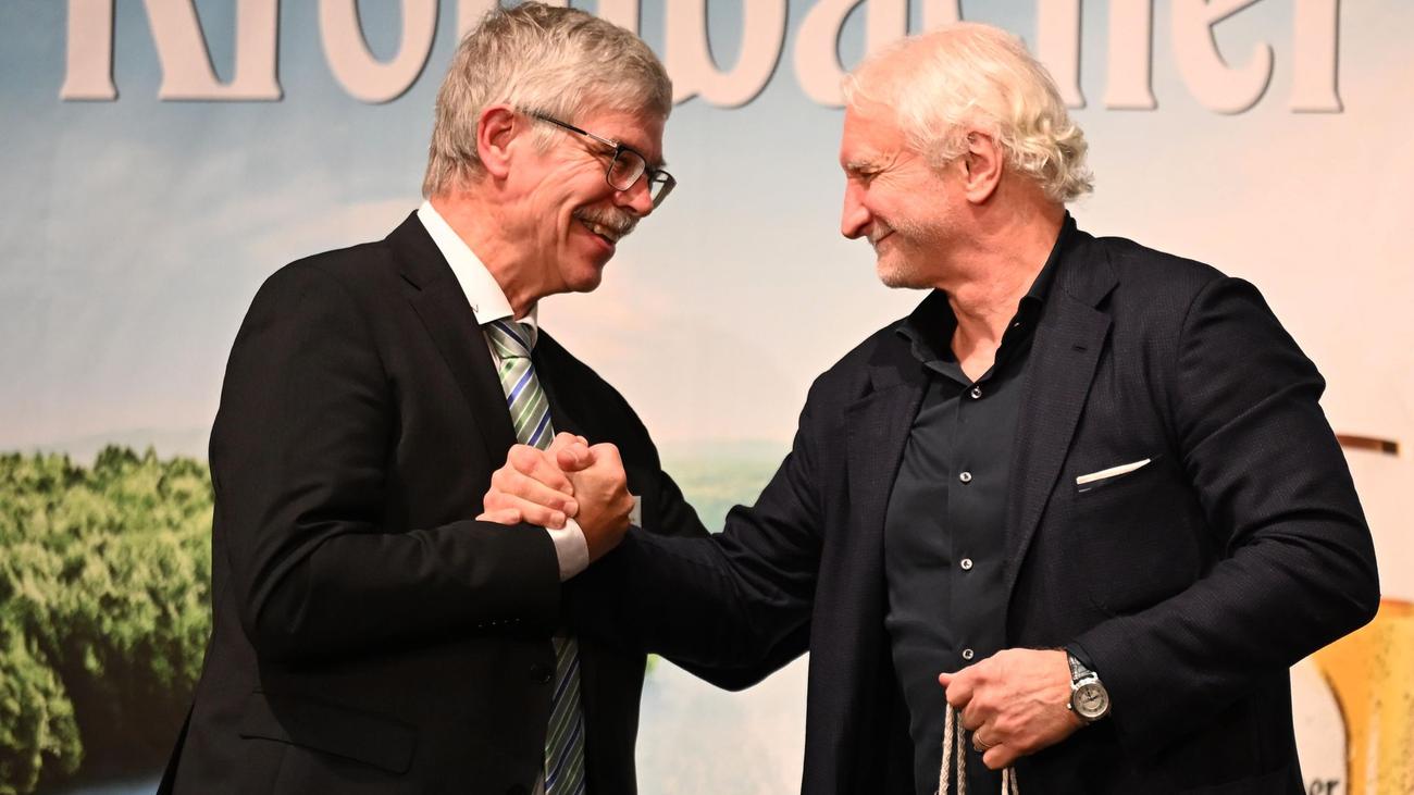 Fußball: Was Rudi Völlers Teamchef-Debüt mit Barsinghausen zu tun hat