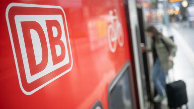 Alkohol: Betrunkener Mann aus Gleisbett gerettet