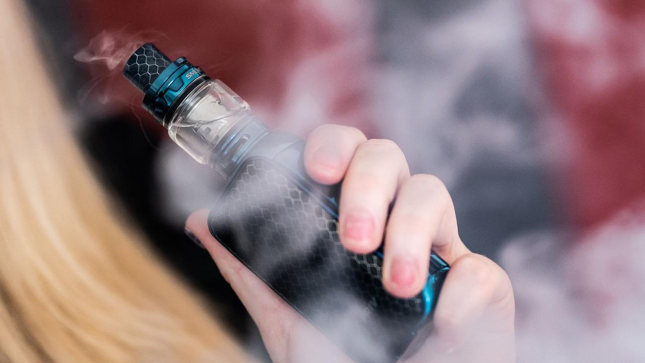 Bundesgerichtshof: Jugendschutz bei E-Zigaretten: BGH prüft Alterskontrolle