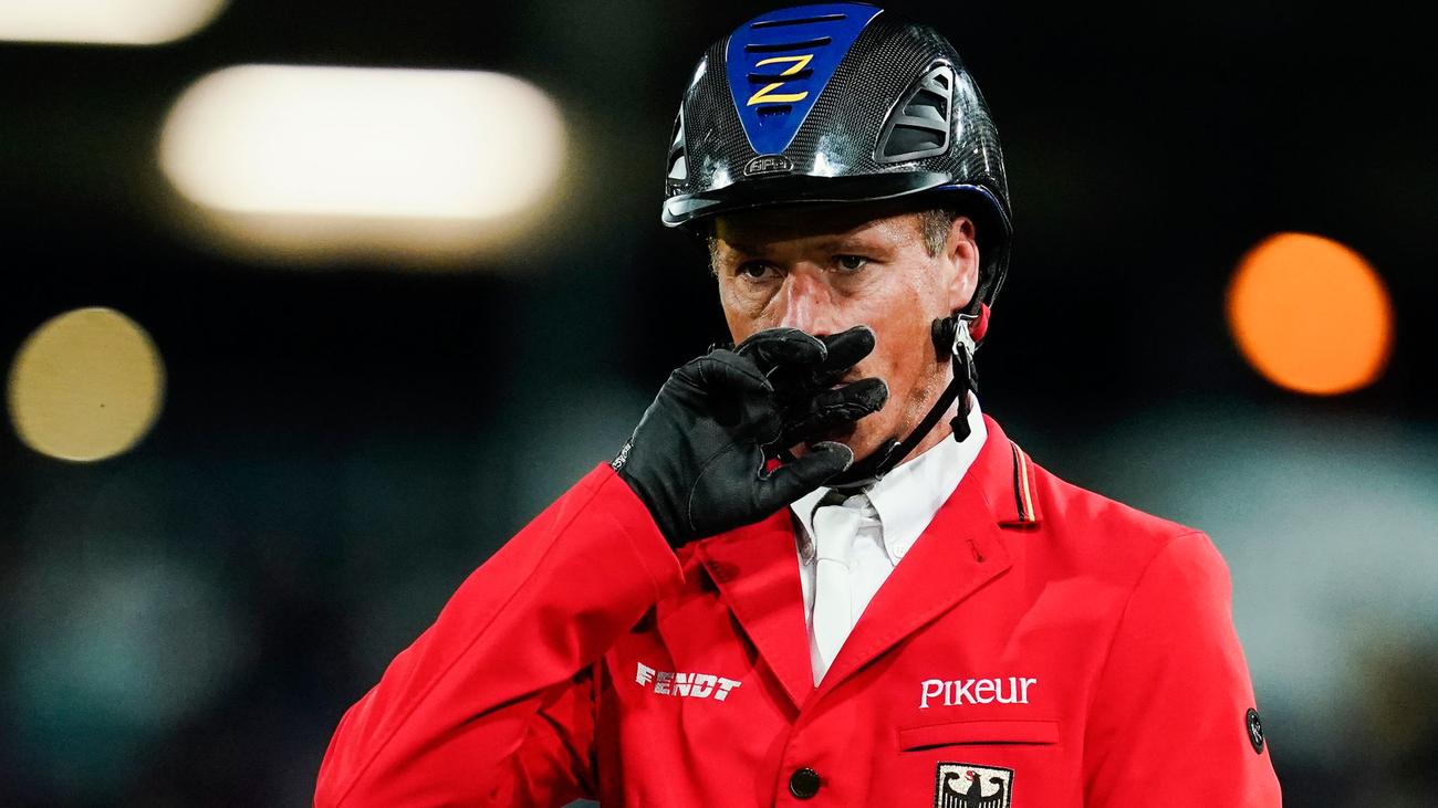 Wettbewerb in Leipzig: Pferd nach Unfall eingeschläfert: Weltcup ohne Ahlmann