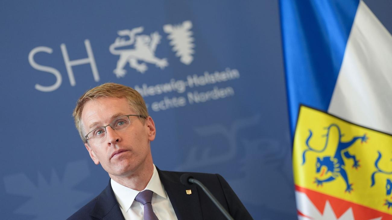 Ostseequerung: Ministerpräsident besucht Baustelle des Fehmarnbelttunnels