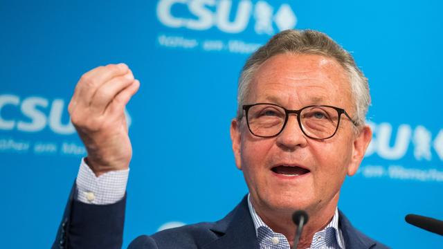 Industrie- und Handelskammer: Nach Ermittlungen: Lutz tritt als IHK-Chef zurück