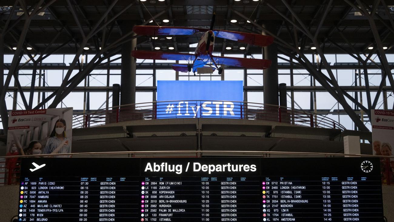 Terrorverdacht: Spezialkräfte stoppen Terrorverdächtige an Flughäfen