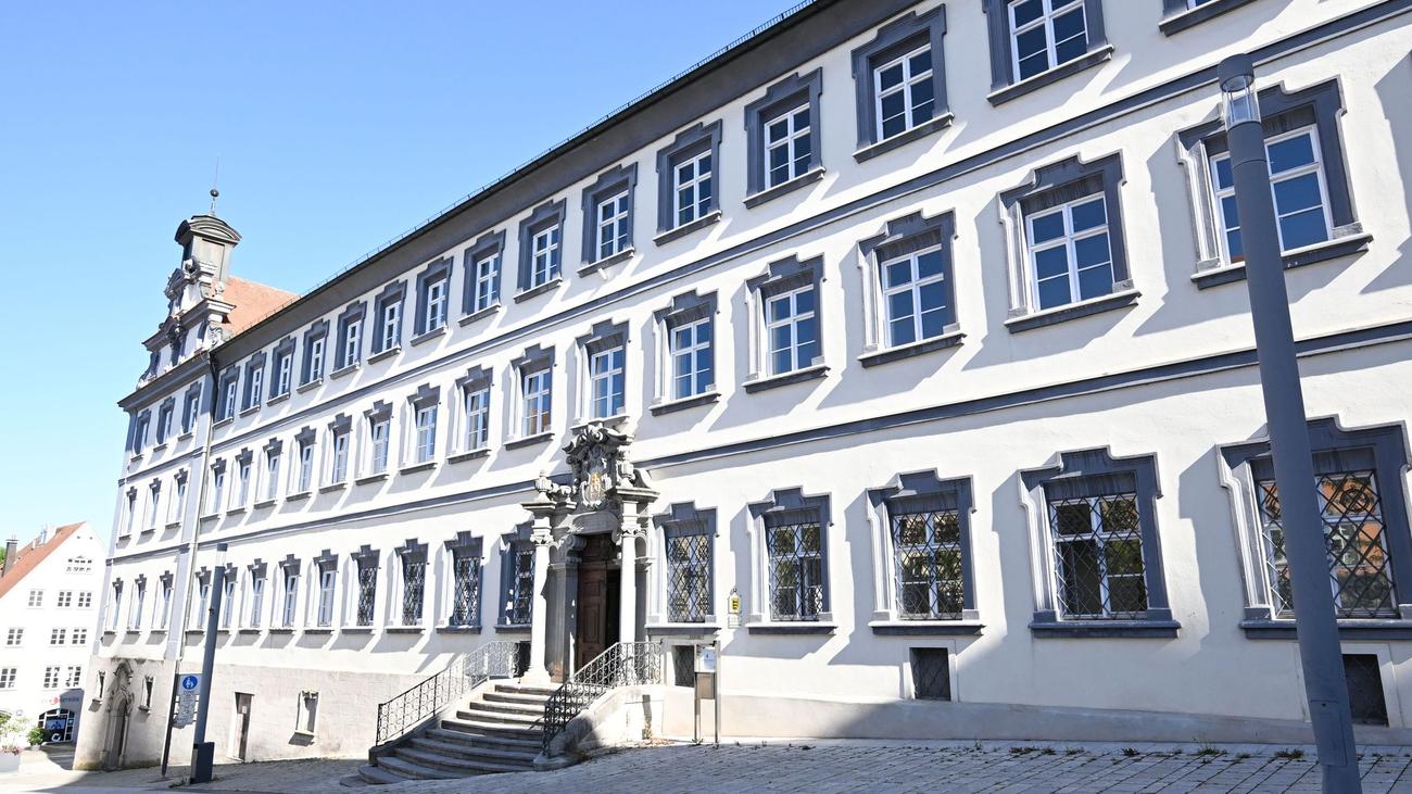 Zivilverhandlung: X-User klagt gegen Kiesewetter: Entscheidung erwartet