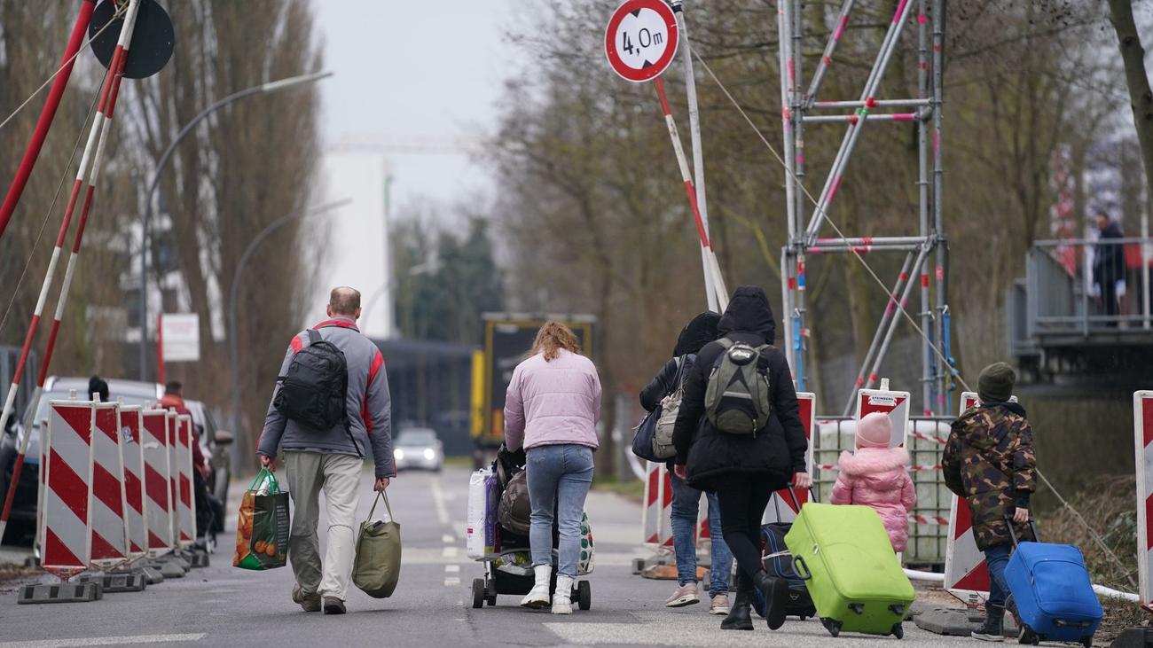 Migration: Zahl der neu ankommenden Flüchtlinge um ein Viertel gesunken