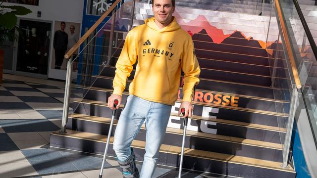 Ski alpin: Knöchelverletzung: Skirennfahrer Schmid bangt um Olympia