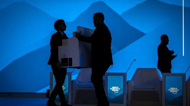 Weltwirtschaft: Umfrage: Zuversicht in Vorstandsetagen auf Fünf-Jahres-Tief