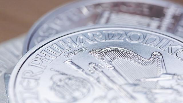 Edelmetalle: Neue Rekorde: Gold und Silber teuer wie nie zuvor