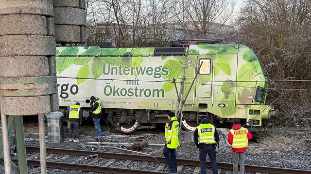Bahn: Entgleiste Lok – weiter Einschränkungen im Zugverkehr