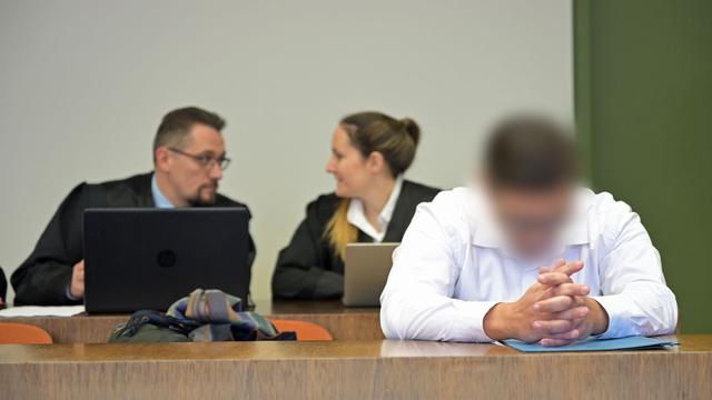 Prozesse: Prozess um versuchten Mord an Frau - Ex-Mann angeklagt