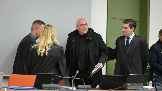 Aserbaidschan-Affäre: Korruptionsprozess: Bewährungsstrafe für Ex-CDU-Abgeordneten