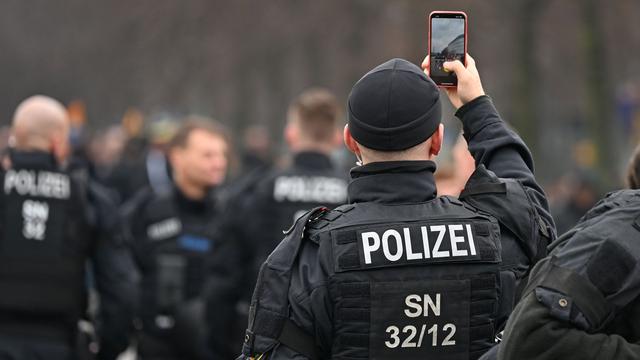 Polizei: Nach Hackerangriff: Neue Polizei-Smartphones wohl im Sommer
