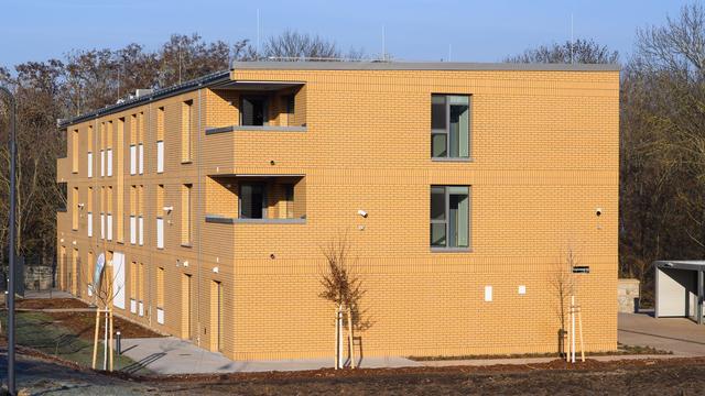 Bessere Therapiebedingungen: Neubau für offenen Maßregelvollzug Bernburg fertig