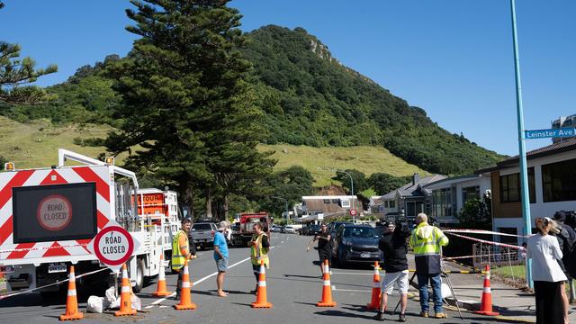 Unglück nach Rekordregen: Erdrutsch in Neuseeland: Suche nach verschütteten Campern