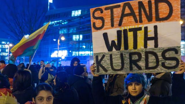 Demonstrationen: Erneut demonstrieren Hunderte für Kurden in Nordsyrien