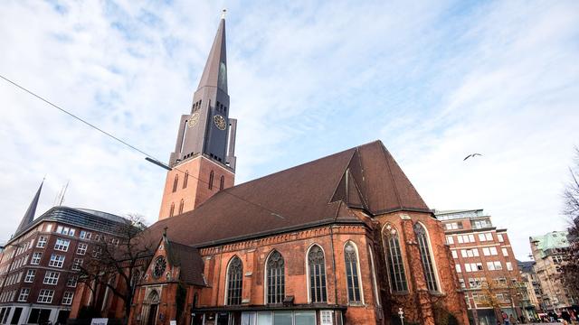 Stahlbetonbau zu schwer: Hamburger Hauptkirche St. Jacobi künftig ohne Turmhelm