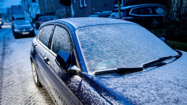 Winterwetter: Lebensgefahr - Landkreis Wesermarsch warnt vor Eisflächen