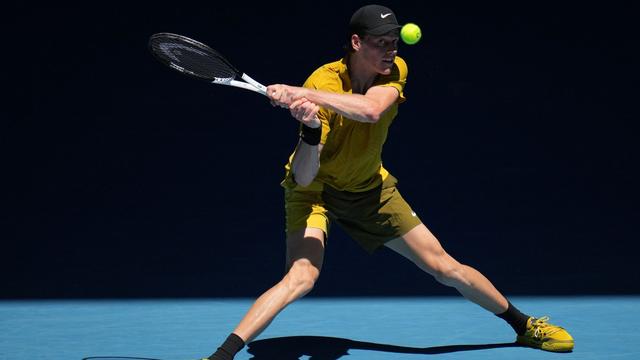 Australian Open: Trotz Hitze und Krämpfen: Sinner in Melbourne weiter