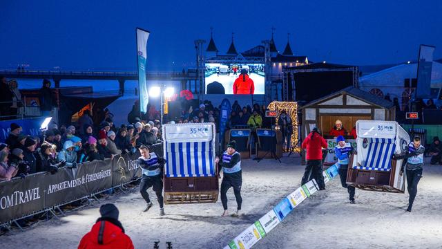 Sprint mit Strandkorb: Rekord bei Strandkorb WM auf Usedom