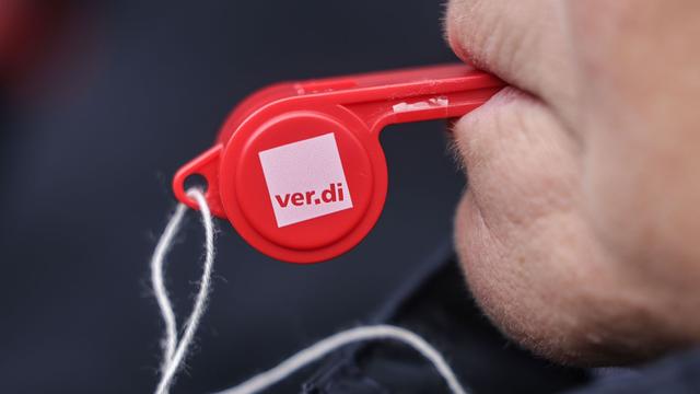 Rostock und Greifswald: Tarifstreit: Warnstreiks an Unikliniken geplant