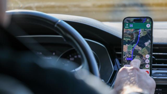 Strafen und KI-Technik: Wie Handysündern Einhalt geboten werden könnte