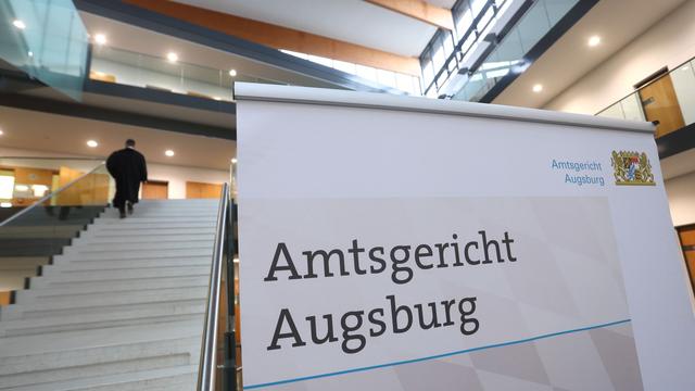Amtsgericht Augsburg: Erzieher nach Übergriffen in Kitas zu Haftstrafe verurteilt