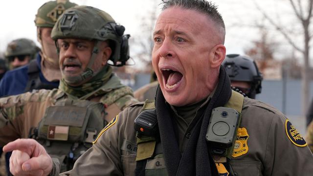 ICE-Einsatz in Minneapolis: Homan statt Bovino: Ein Hardliner ersetzt den anderen