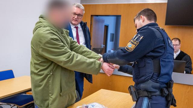 Prozess: Mann nach Maßkrug-Attacke wegen Mordversuchs verurteilt