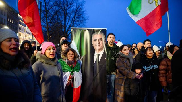 Proteste in Iran: Bürgerschaft stellt sich an Seite iranischer Regimegegner