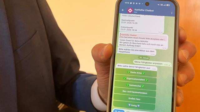 Katastrophenschutz: Freiwillige Krisenhelfer sollen per Handy alarmiert werden