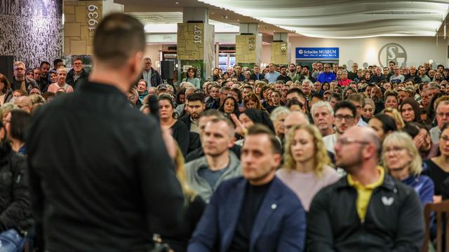 Justiz: Keine heiße Spur nach Millionen-Coup - Klagen gegen Bank