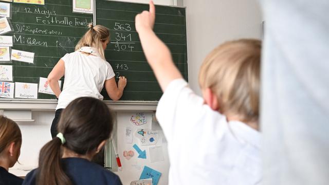 Kriminalität: Versucht, Lehrerin zu bestechen? Anzeige gegen Eltern