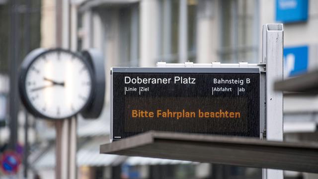 Kriminalität: Jugendlicher soll laut rechtsextreme Musik abgespielt haben